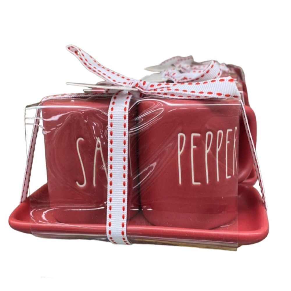 NEW Rae Dunn Salt & Pepper Shaker Set Red - Picture 2 of 5